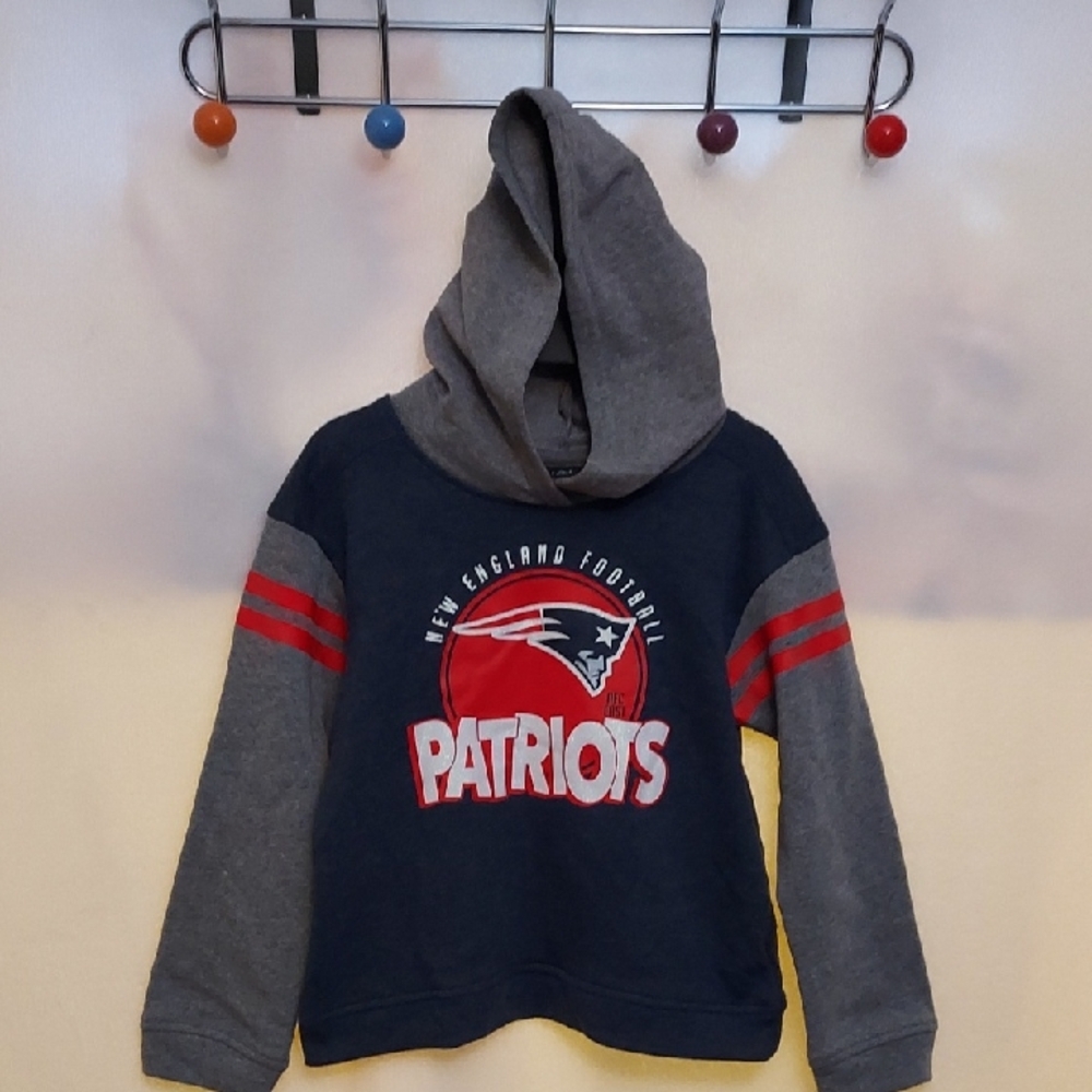 Team Apparel Girls Patriots Hoodie
